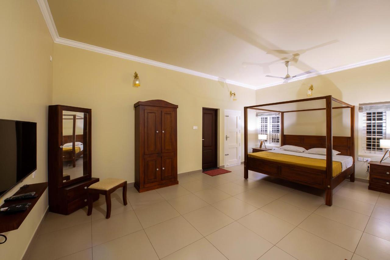 Alencherry Plantation Homestay Thekkady Extérieur photo