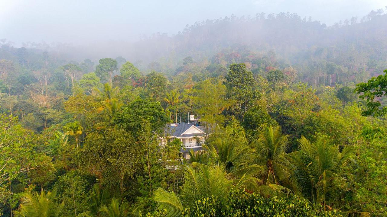 Alencherry Plantation Homestay Thekkady Extérieur photo
